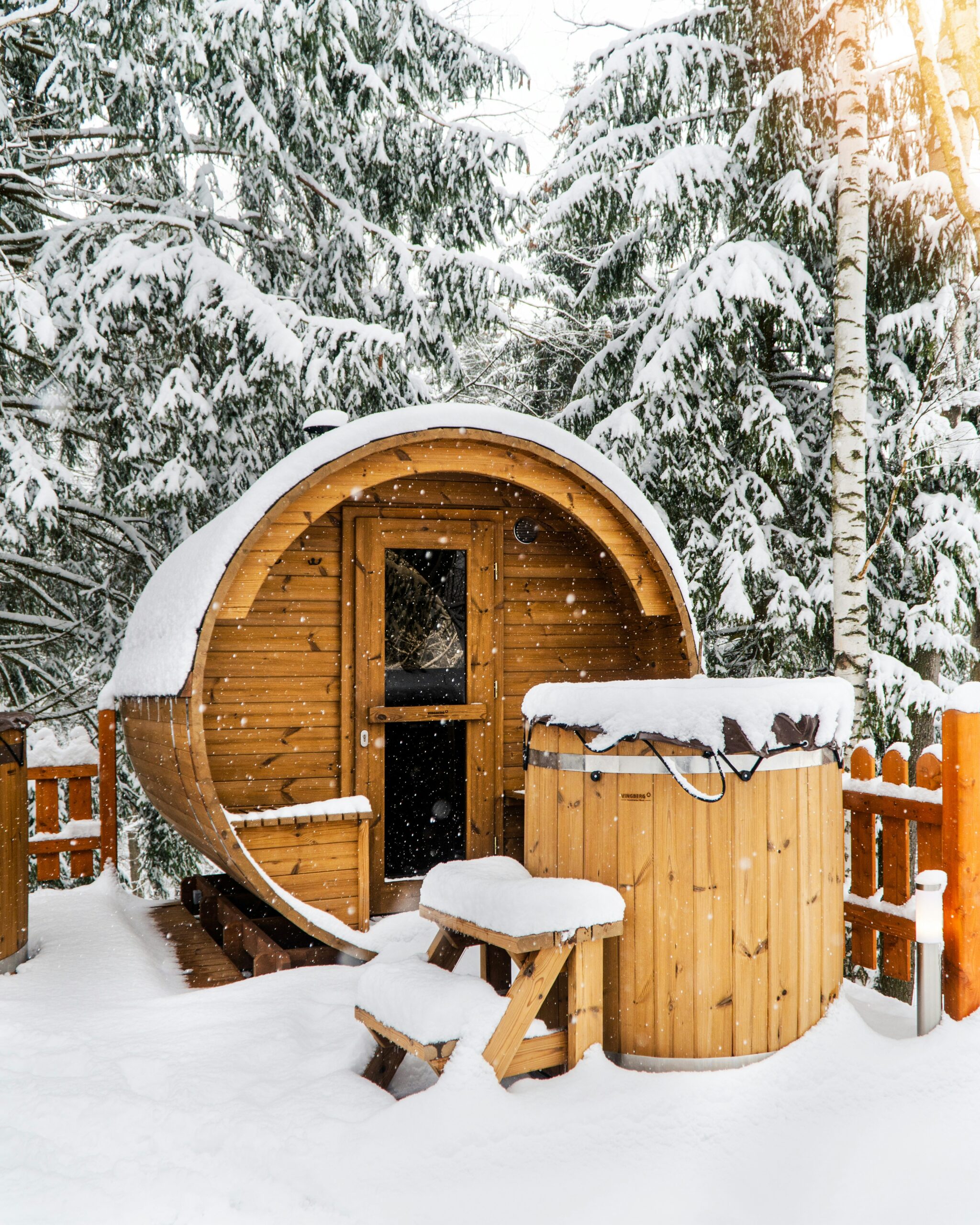 What Are The Signs Of Wear And Tear On A Sauna Hat?